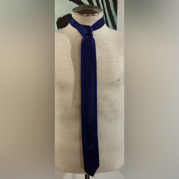 Geoffrey Beene Purple Classic Tie - Picture 1 of 5